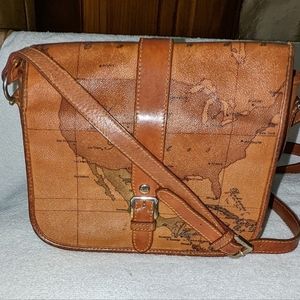 Alviero Martini Leather Map United States Featured!! Crossbody Bag.